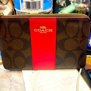 COACH WRISTLETS